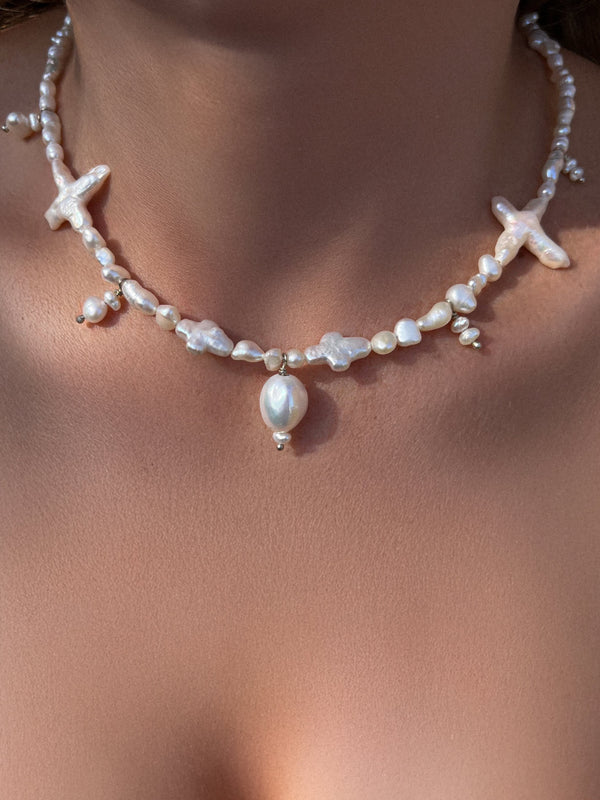 Limba Pearl Choker